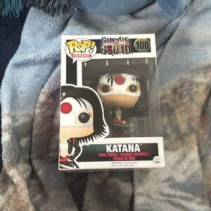 Katana pop figure 100